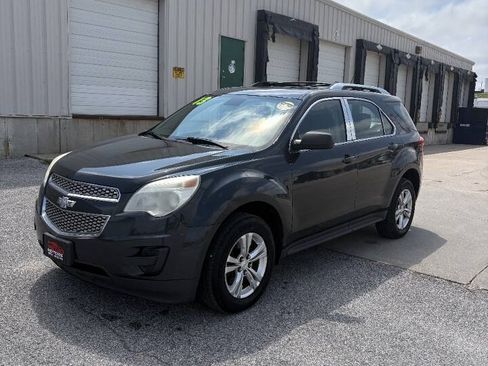 Used 2013 Chevrolet Equinox LS AWD/4WD image 3