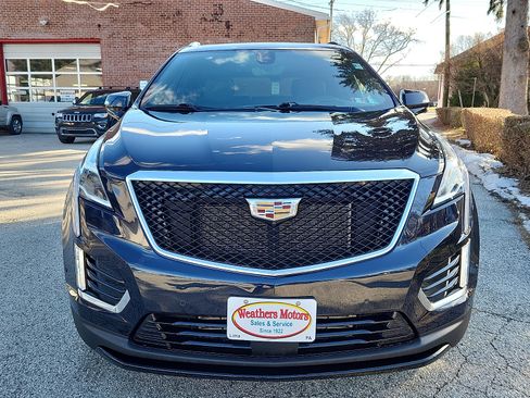 Used 2021 Cadillac XT5 Sportv image 2