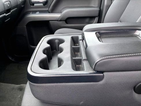 Used 2018 Chevrolet Silverado 1500 LT w/ All Star Edition image 21