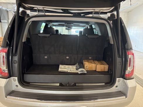 Used 2016 GMC Yukon Denali w/ Open Road Package image 18