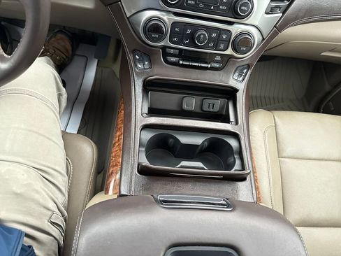 Used 2015 Chevrolet Tahoe LTZ image 19