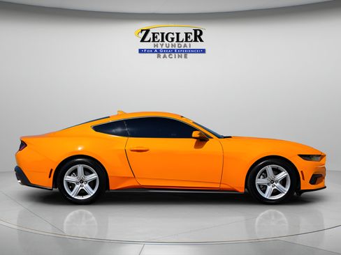 Used 2026 Ford Mustang Coupe RWD image 8