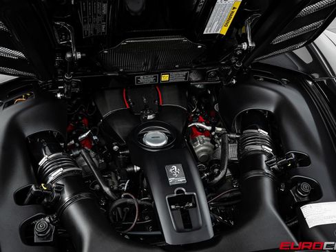 Used 2020 Ferrari 488 Pista Spider RWD image 28