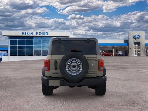 New 2026 Ford Bronco 4-Door AWD/4WD image 5