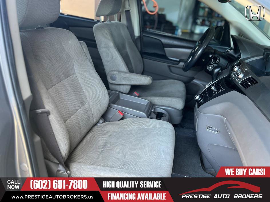 Used 2013 Honda Odyssey EX image 2