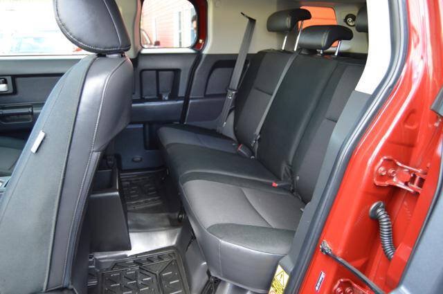 Used 2008 Toyota FJ Cruiser 4WD w/ Convenience Pkg image 13