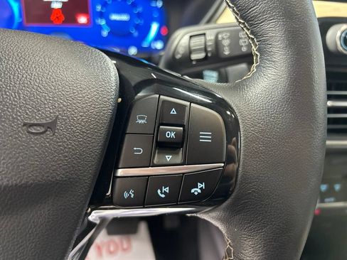 Used 2022 Ford Escape Titanium w/ Titanium Elite Package AWD/4WD image 20