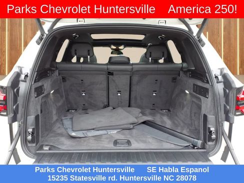 Used 2025 BMW X5 xDrive40i w/ Premium Package AWD/4WD image 32