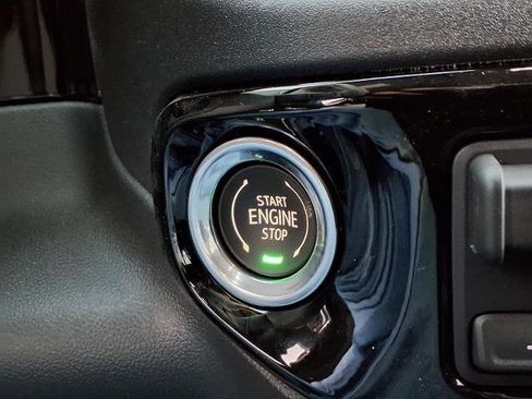 New 2026 GMC Sierra 1500 Elevation image 9