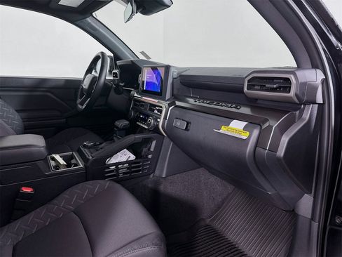 New 2025 Toyota Tacoma SR5 image 28