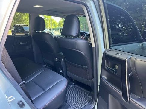 Used 2022 Toyota 4Runner TRD Off-Road Premium w/ Moonroof Package AWD/4WD image 12
