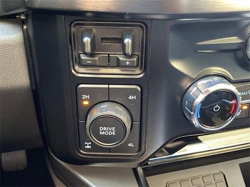 Used 2024 Ford F250 Lariat w/ Lariat Ultimate Package image 29