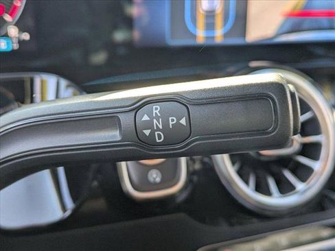 New 2025 Mercedes-Benz GLA 250 image 6