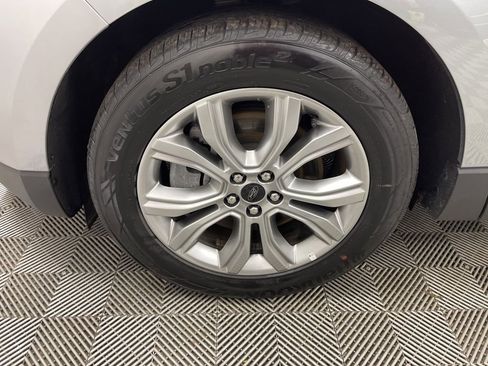 Used 2024 Ford Edge Titanium image 35