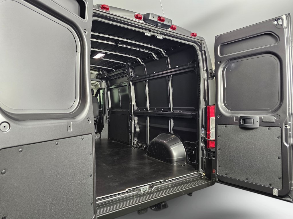 New 2026 RAM ProMaster 2500 w/ Quick Order Package 22G SLT FWD image 16