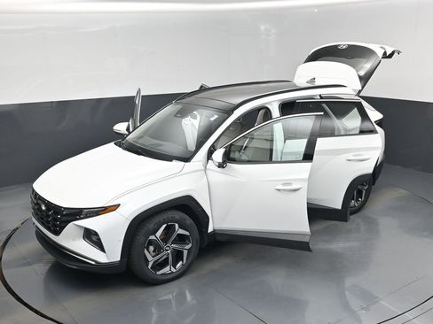 Used 2022 Hyundai Tucson Limited w/ Cargo Package FWD image 20