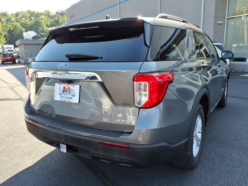 Certified 2023 Ford Explorer XLT w/ Class IV Trailer Tow Package AWD/4WD image 8