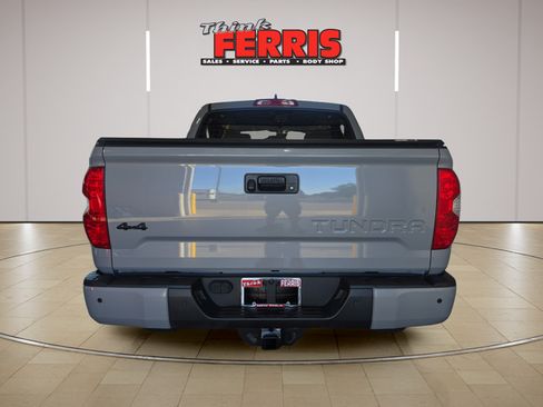 Used 2021 Toyota Tundra SR5 AWD/4WD image 4