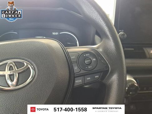 Used 2024 Toyota RAV4 XLE FWD image 18