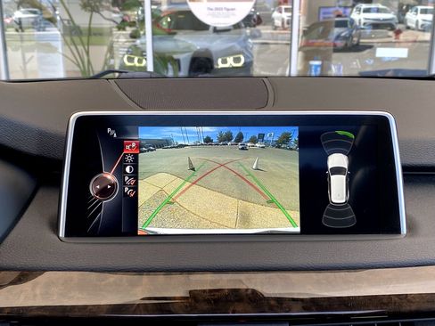 Used 2015 BMW X5 xDrive35i image 4