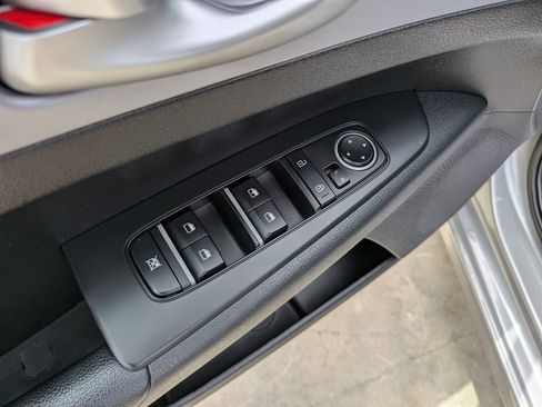 Certified 2024 Kia Forte LXS FWD image 18