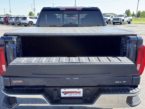 Used 2020 GMC Sierra 1500 SLT w/ SLT Convenience Package AWD/4WD image 7