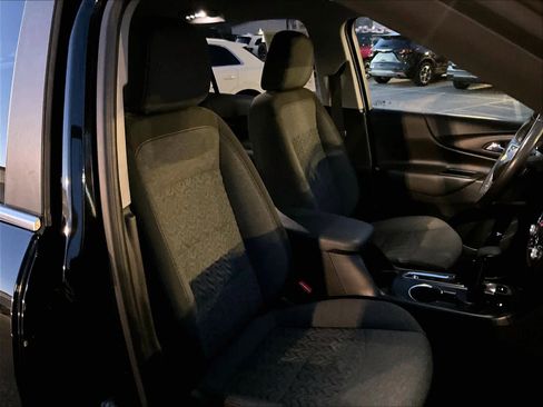 Certified 2022 Chevrolet Equinox LT image 11