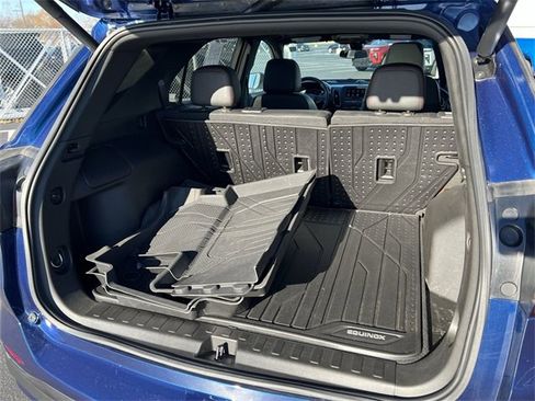 Certified 2022 Chevrolet Equinox RS w/ LPO, Floor Liner Package image 19