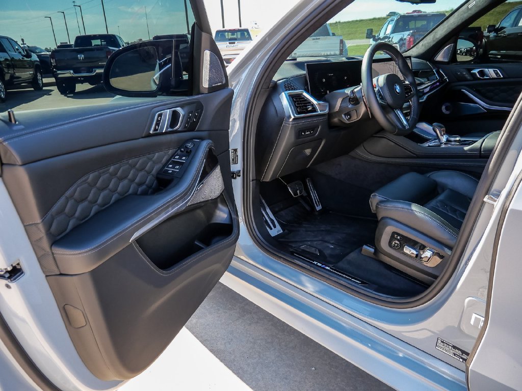 Used 2026 BMW X5 M Competition w/ Executive Package AWD/4WD image 36