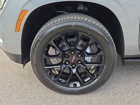 New 2026 GMC Yukon XL Denali w/ Sun & Power Step Package image 7