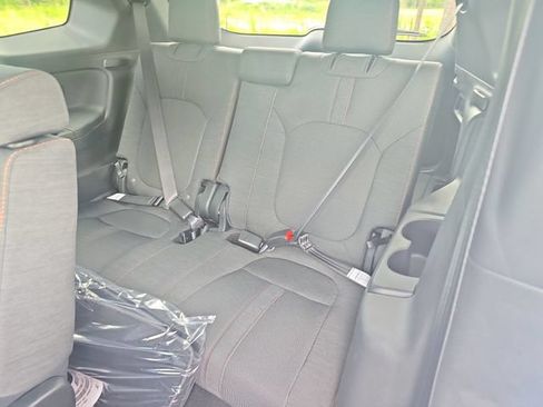 New 2026 Honda Pilot Sport image 13