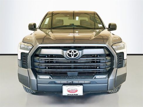 New 2026 Toyota Tundra SR5 image 2