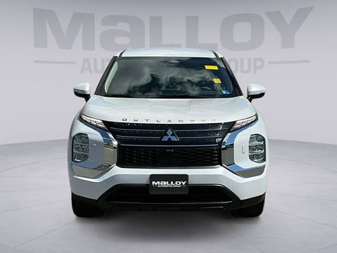 Used 2022 Mitsubishi Outlander ES AWD/4WD image 8
