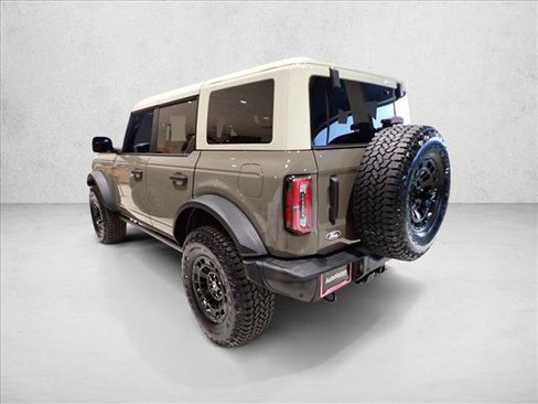 New 2026 Ford Bronco Badlands AWD/4WD image 2