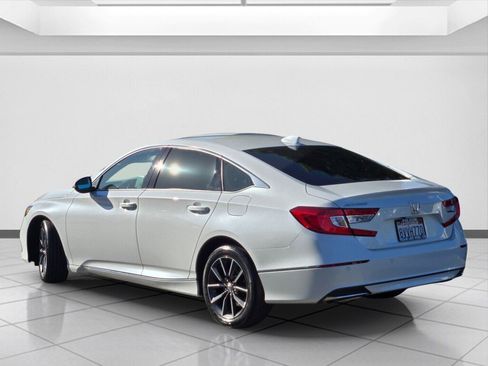 Certified 2021 Honda Accord EX-L image 7