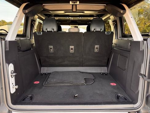 Used 2024 Ford Bronco Outer Banks image 13