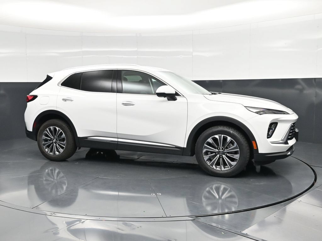 Used 2024 Buick Envision Preferred AWD/4WD image 4