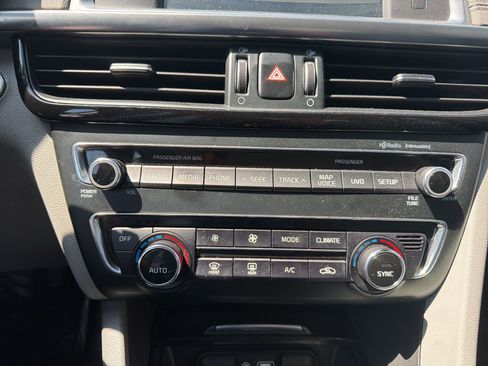 Used 2016 Kia Optima EX w/ Premium Package image 20