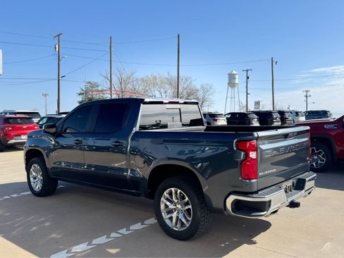Used 2019 Chevrolet Silverado 1500 LT w/ Texas Edition image 4