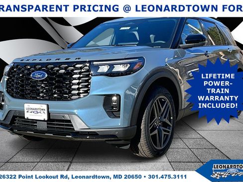 New 2026 Ford Explorer ST-Line w/ ST-Line Street Pack AWD/4WD image 1
