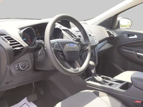 Used 2017 Ford Escape SE FWD image 20