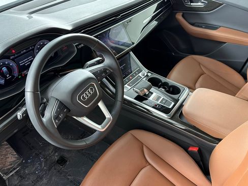 Used 2023 Audi Q7 2.0T Premium Plus w/ Premium Plus Package AWD/4WD image 9