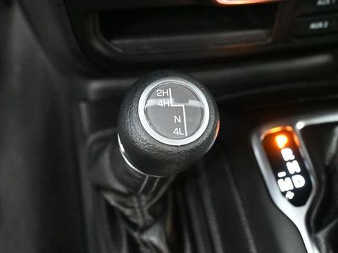 Used 2025 Jeep Gladiator Sport AWD/4WD image 26
