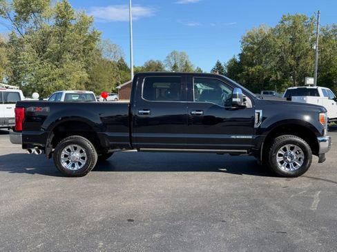 Used 2019 Ford F250 King Ranch w/ Chrome Package image 9