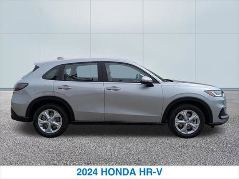 Certified 2024 Honda HR-V LX image 6