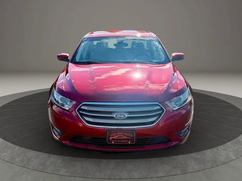 Used 2013 Ford Taurus SEL image 2