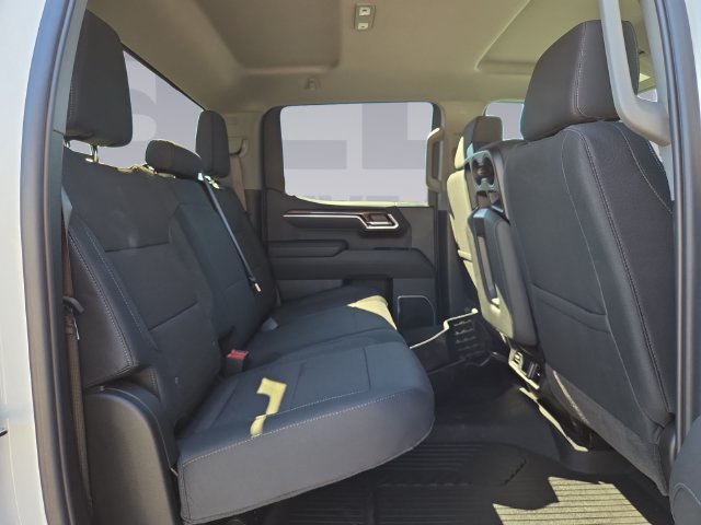 Used 2026 Chevrolet Silverado 1500 LT w/ Z71 Off-Road Package AWD/4WD image 18