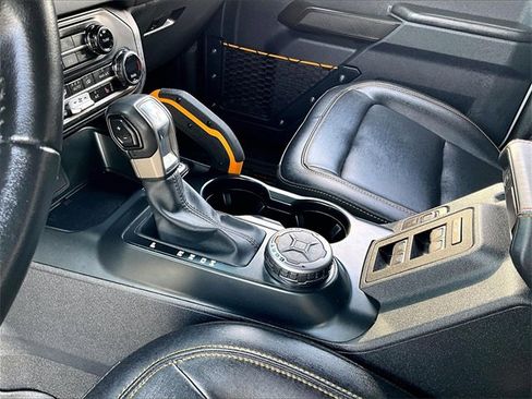 Used 2024 Ford Bronco Badlands w/ Sasquatch Package image 19