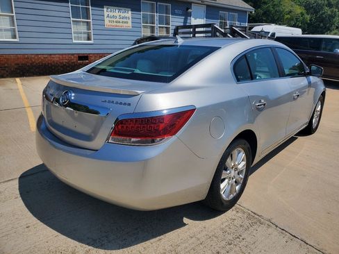 Used 2010 Buick LaCrosse CX FWD image 9