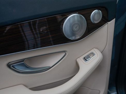 Used 2020 Mercedes-Benz C 300 4MATIC Sedan image 28